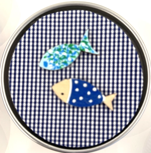 Barattolo tessuto camicia e pesciolini