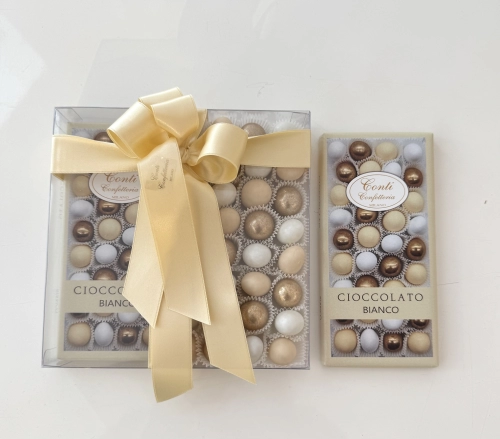 Tavoletta di cioccolato bianco e confetti