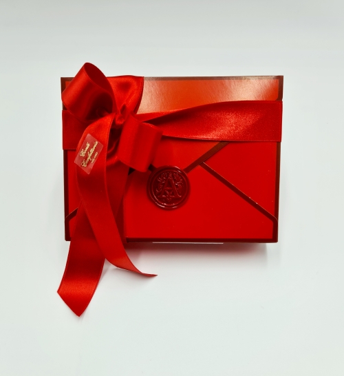 Scatola degustazione con sigillo in ceralacca nei toni del rosso