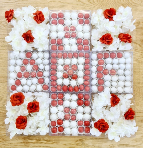 Miniconfettata nei toni del rosso 